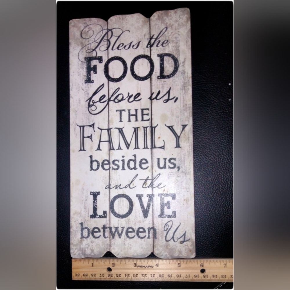 Rustic Family Home Decor - Picture 2 of 3